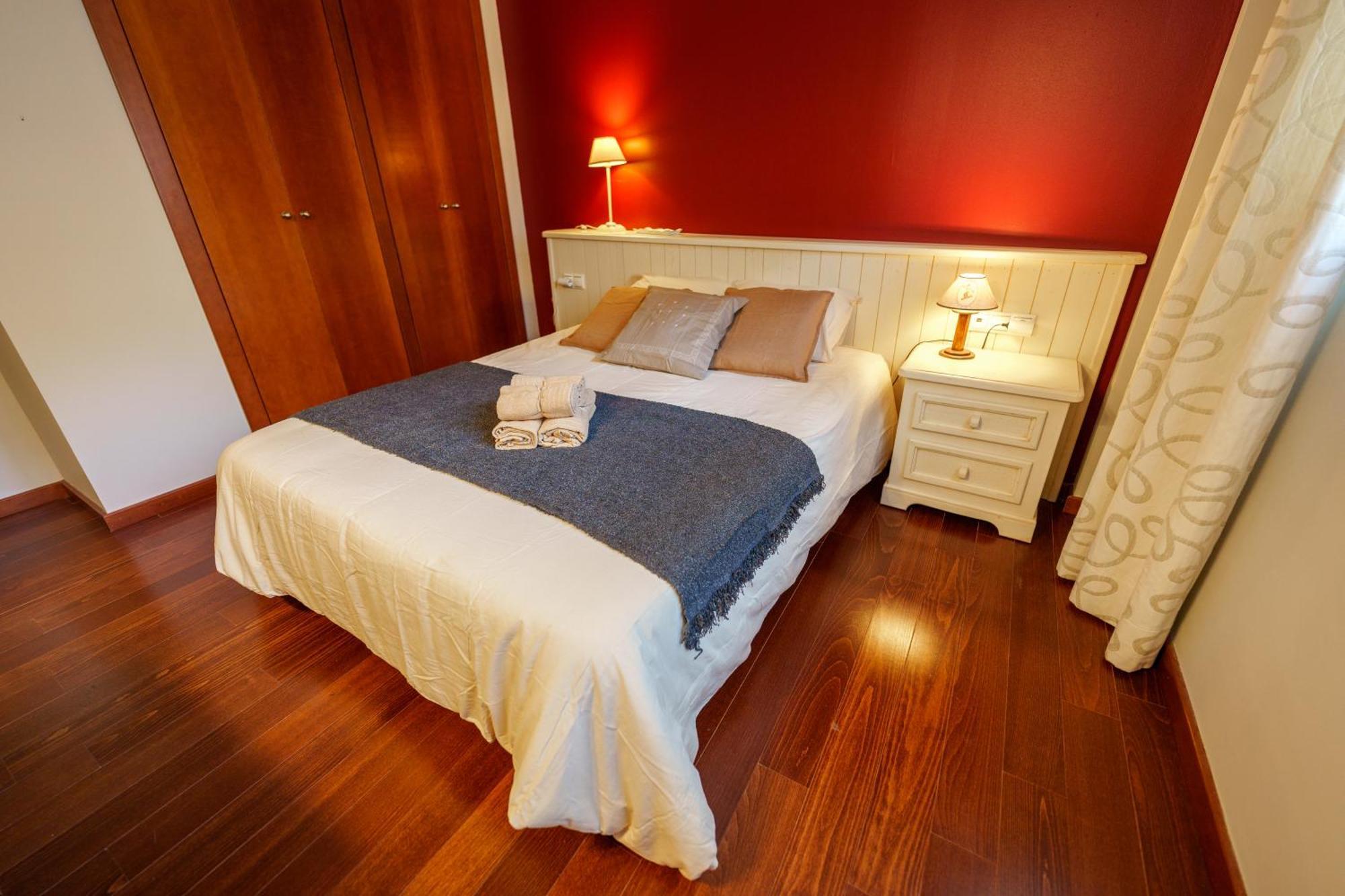 Apartament Vega - Vall Fosca - L'Amfitriona Espuy ภายนอก รูปภาพ