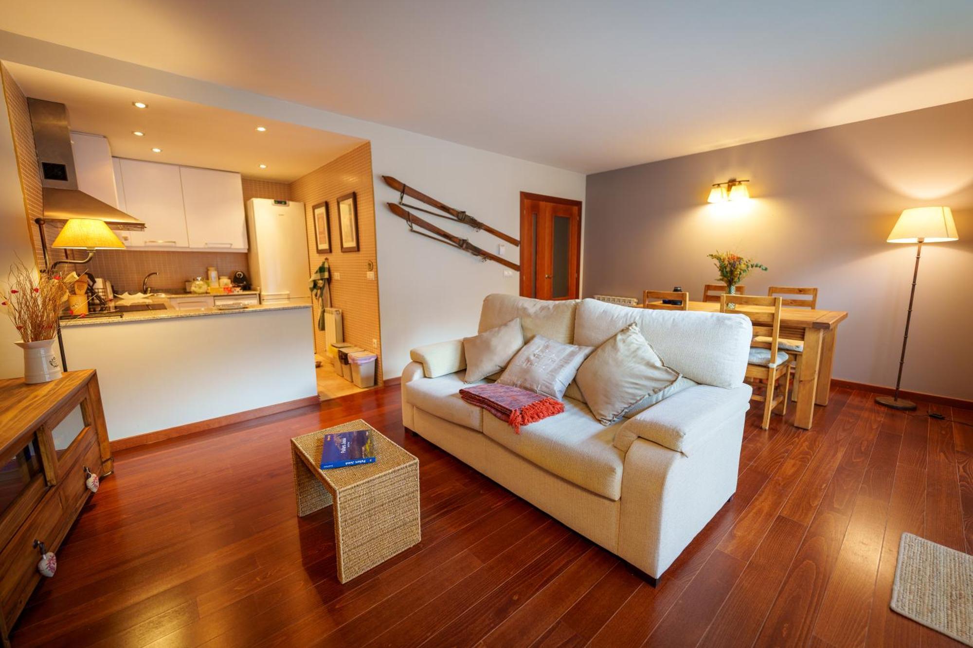 Apartament Vega - Vall Fosca - L'Amfitriona Espuy ภายนอก รูปภาพ