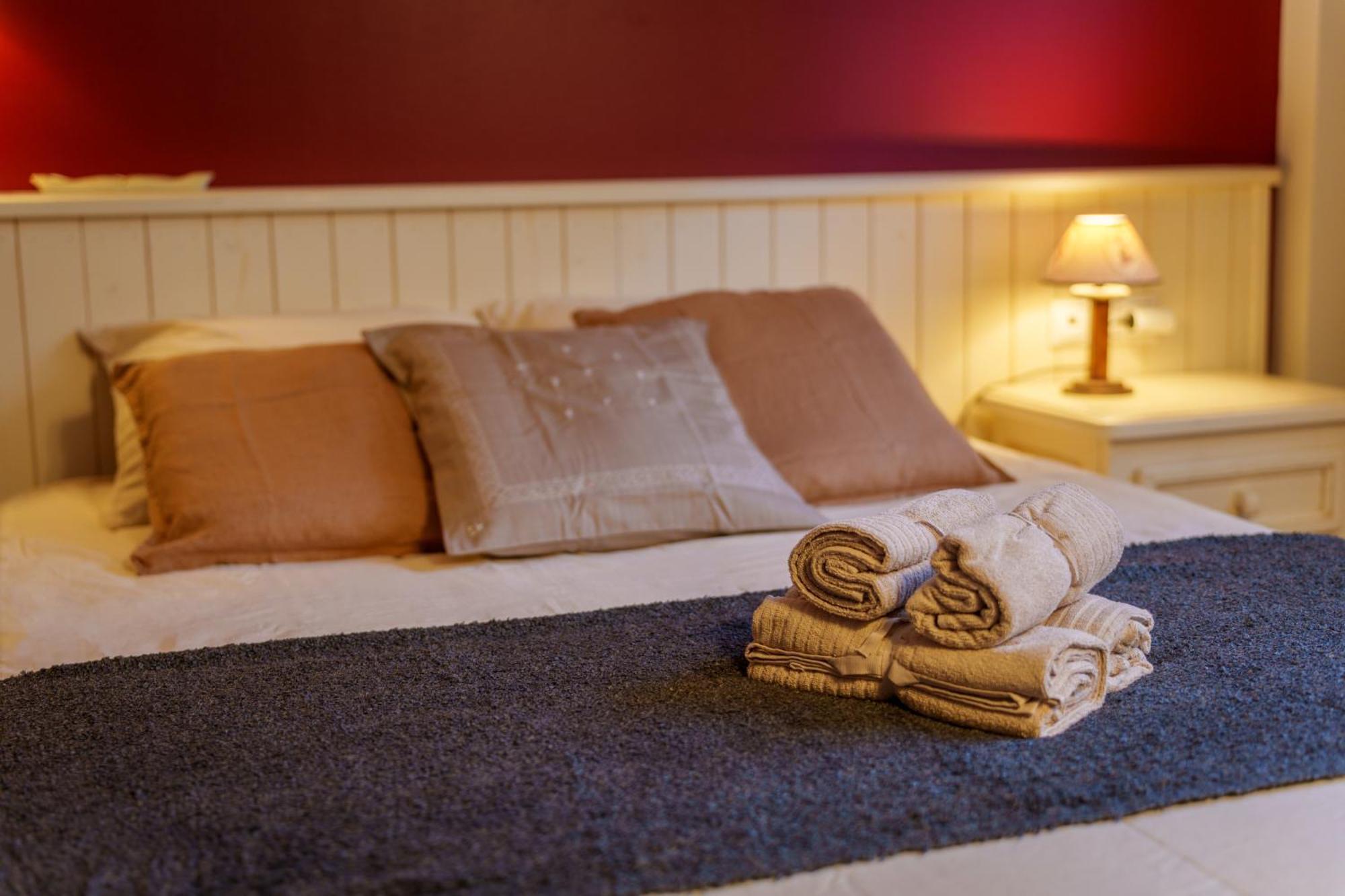 Apartament Vega - Vall Fosca - L'Amfitriona Espuy ภายนอก รูปภาพ