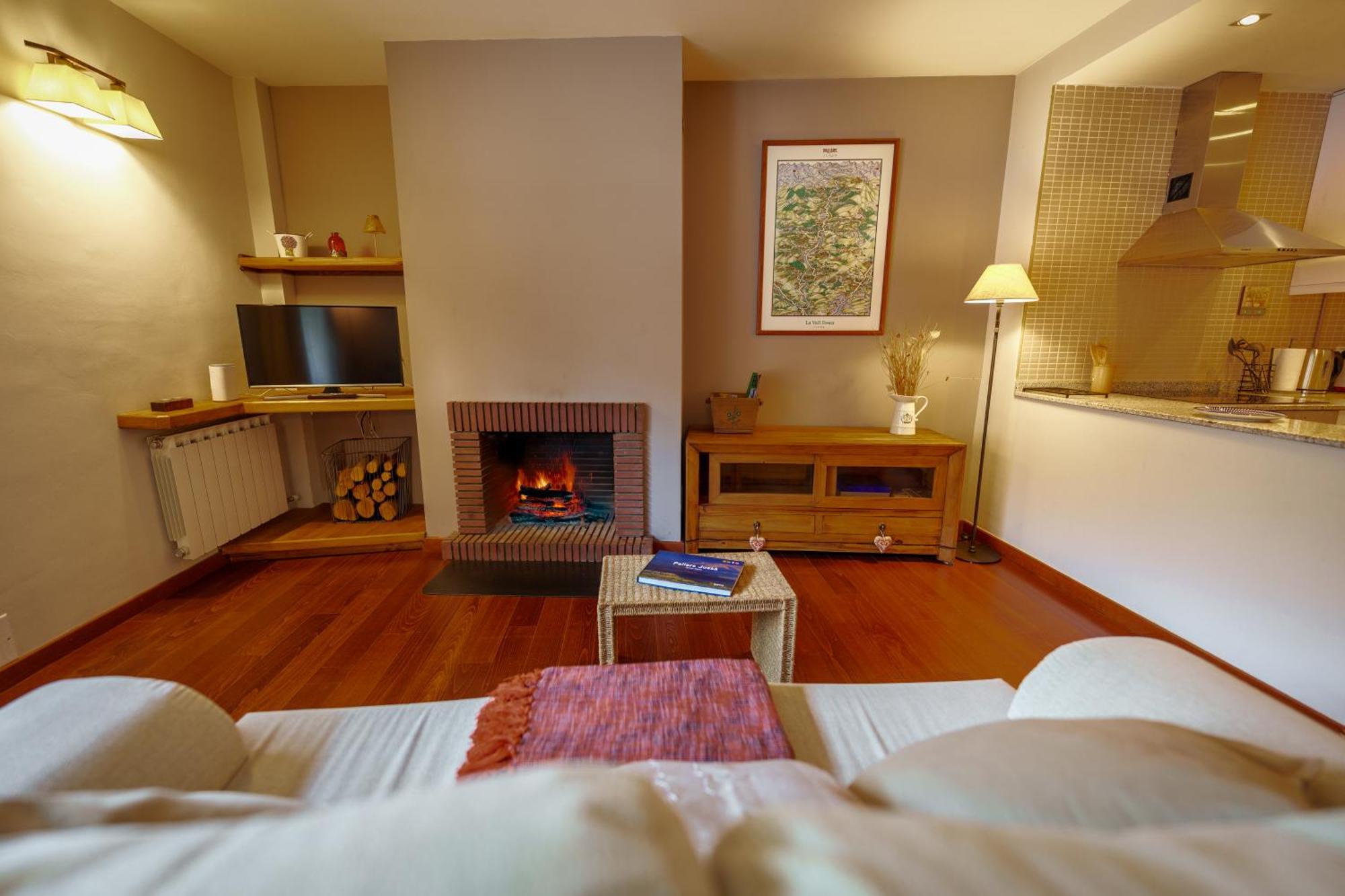 Apartament Vega - Vall Fosca - L'Amfitriona Espuy ภายนอก รูปภาพ